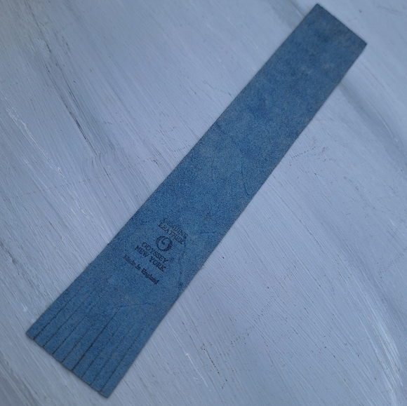 Genuine Leather Bookmark Gold Embossed Library Archive Fringed Blue - Picture 11 of 16